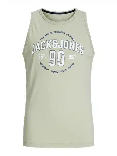 Le Débardeur Vert pour Ado Garçon de Jack & Jones vous offre le mélange parfait de confort et de style pour les journées estivales. Avec sa coupe standard et son design sans manches, ce débardeur est idéal pour les activités en plein air et les moments de détente.
