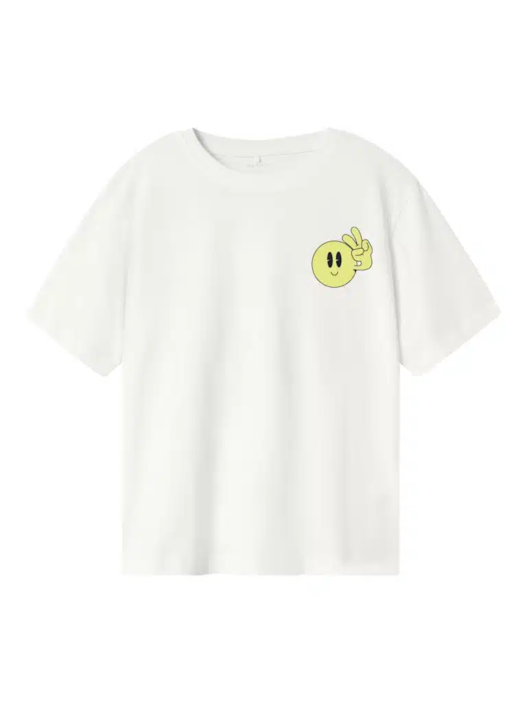 T-shirt blanc à col rond Name It pour garçon avec logo au torse et smiley au dos, confortable et tendance pour le printemps-été 2025