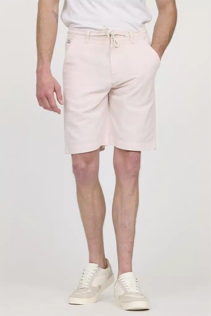 Short élastique rose Lee Cooper pour homme, coupe regular avec cordon à la taille, disponible du 30 au 36, livraison rapide en France par Colissimo, Click & Collect à Sénas proche Salon-de-Provence, Avignon, Aix-en-Provence, Cavaillon et Saint-Rémy-de-Provence