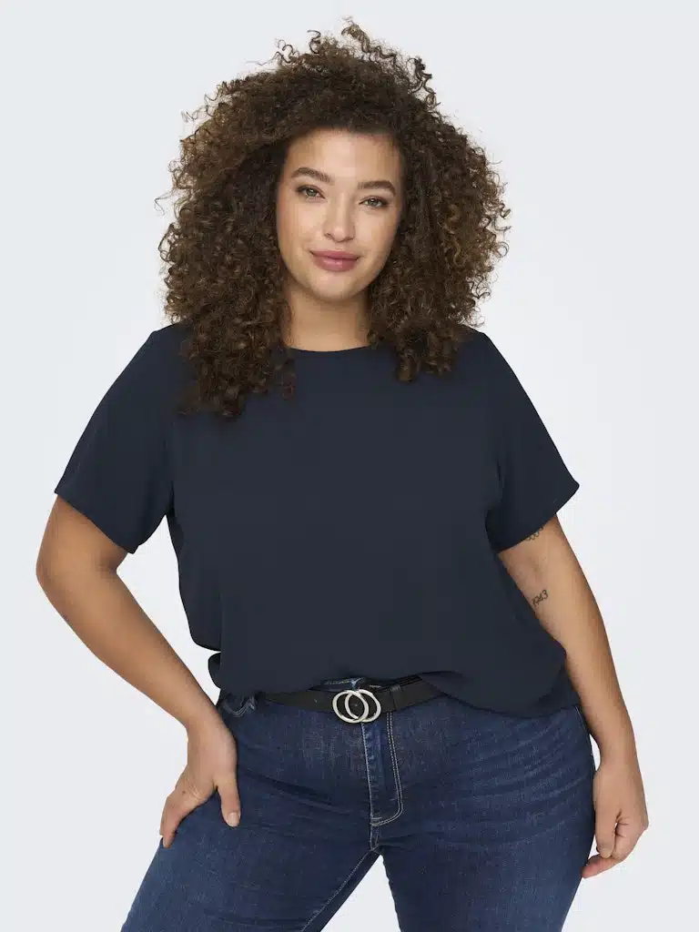 Blouse manches courtes bleue grande taille pour femme Only Carmakoma, col bateau, tissu tissé
