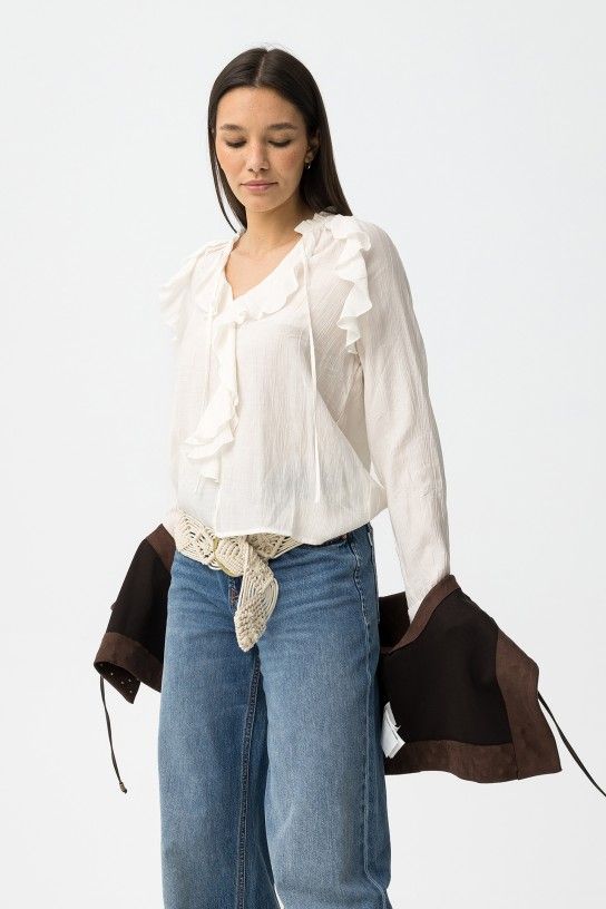 Blouse femme blanche fluide à volants Tiffosi manches longues XS-XL Printemps/Été 2026 - Casual Sénas Z.A.C. Capelette