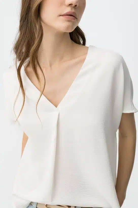 Blouse ample blanche femme col V Tiffosi – Élégance fluide Printemps/Été 2026 – Image 4