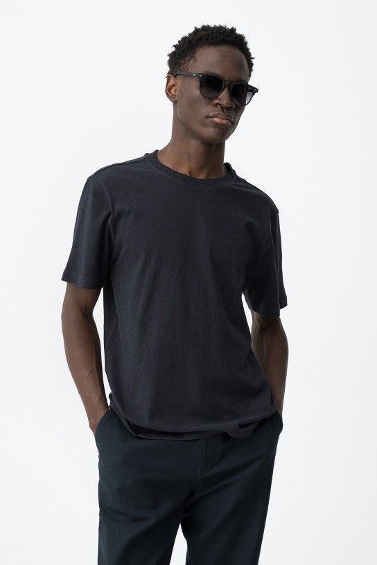 Tee-shirt homme bleu marine mélange coton lin TIFFOSI Frank col rond logo bassin nouvelle collection printemps été 2026 boutique Casual Sénas.