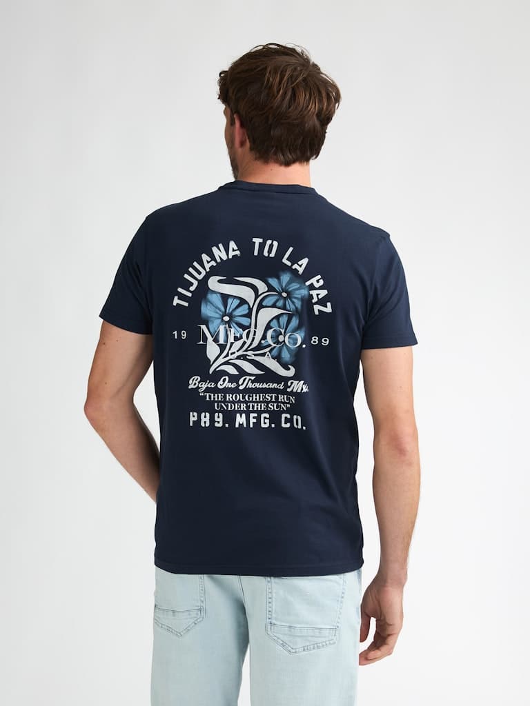 T-shirt homme Petrol Industries bleu marine, imprimé floral dos vintage, 100% coton, collection été 2026 Casual Sénas.