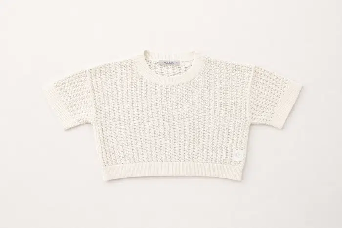 Pull femme Tiffosi blanc cassé/beige en maille ajourée, manches courtes, 100% coton naturel, collection printemps-été 2026 Casual Sénas.