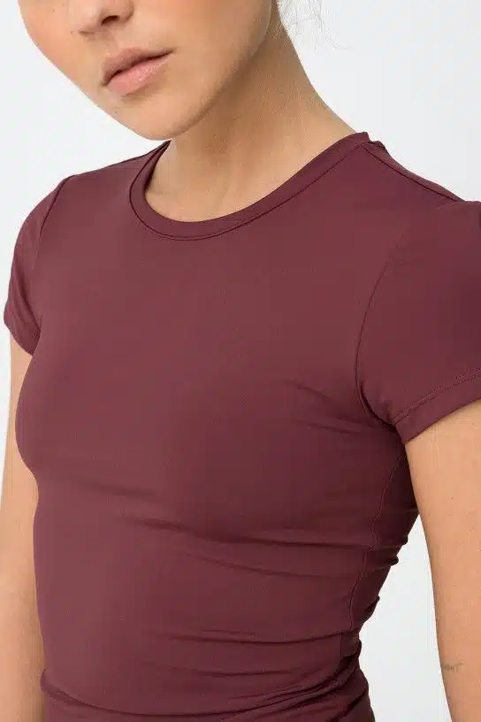 t-shirt femme bordeaux court Tiffosi FOFA1 – Image 2