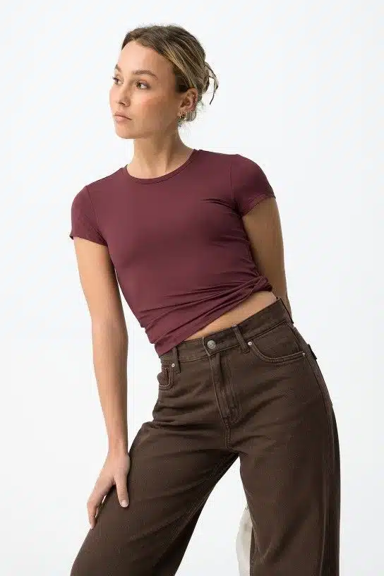 t-shirt femme bordeaux court Tiffosi FOFA1 – Image 5