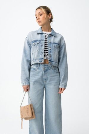 Veste en jean bleu clair femme Tiffosi BIRDIE5 collection TYW coupe oversize courte 100% coton Casual Sénas mode ado
