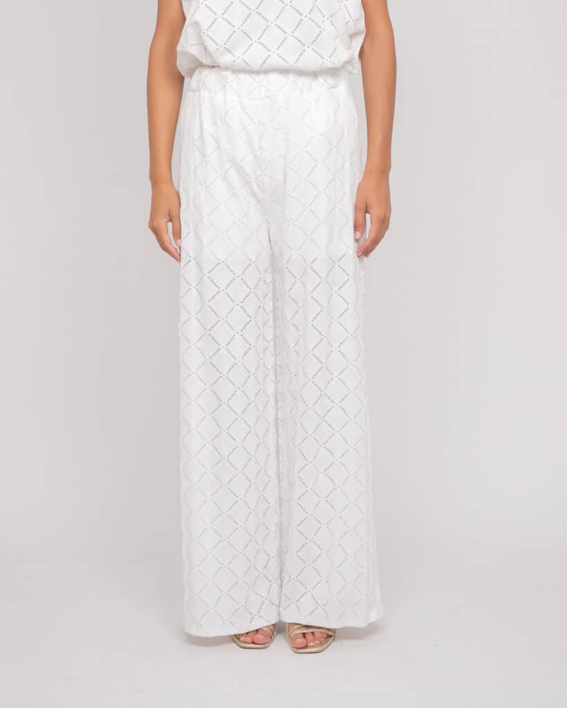 pantalon ajouré pour femme 
