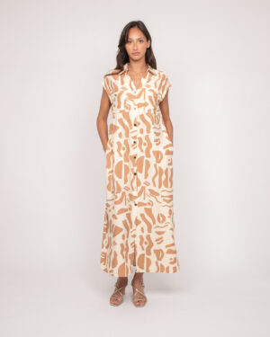 Robe longue beige à motif graphique femme Dona Lisa Isaline sans manches col chemise boutonnée matière coton extensible style bohème chic Casual Sénas mode 2026