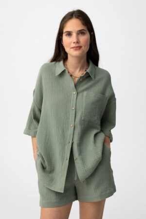 Chemise ample femme gaze de coton vert sauge Tiffosi Bambulina manches longues oversize été Casual Sénas