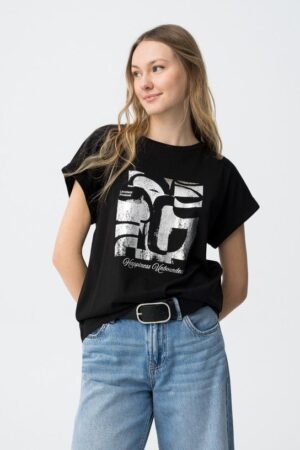 T-shirt noir imprimé Tiffosi femme coupe oversize disponible chez Casual Sénas proche Salon-de-Provence et Cavaillon
