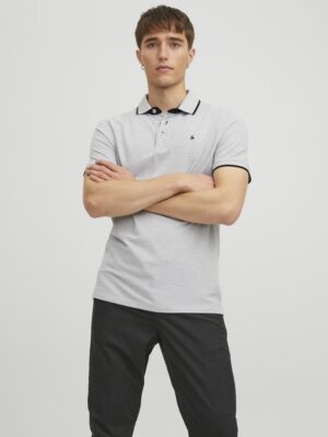 Polo gris clair homme Jack and Jones coton biologique disponible chez Casual Sénas proche Salon-de-Provence et Cavaillon