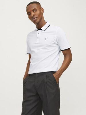 Polo blanc homme Jack and Jones coton biologique disponible chez Casual Sénas proche Salon-de-Provence et Cavaillon