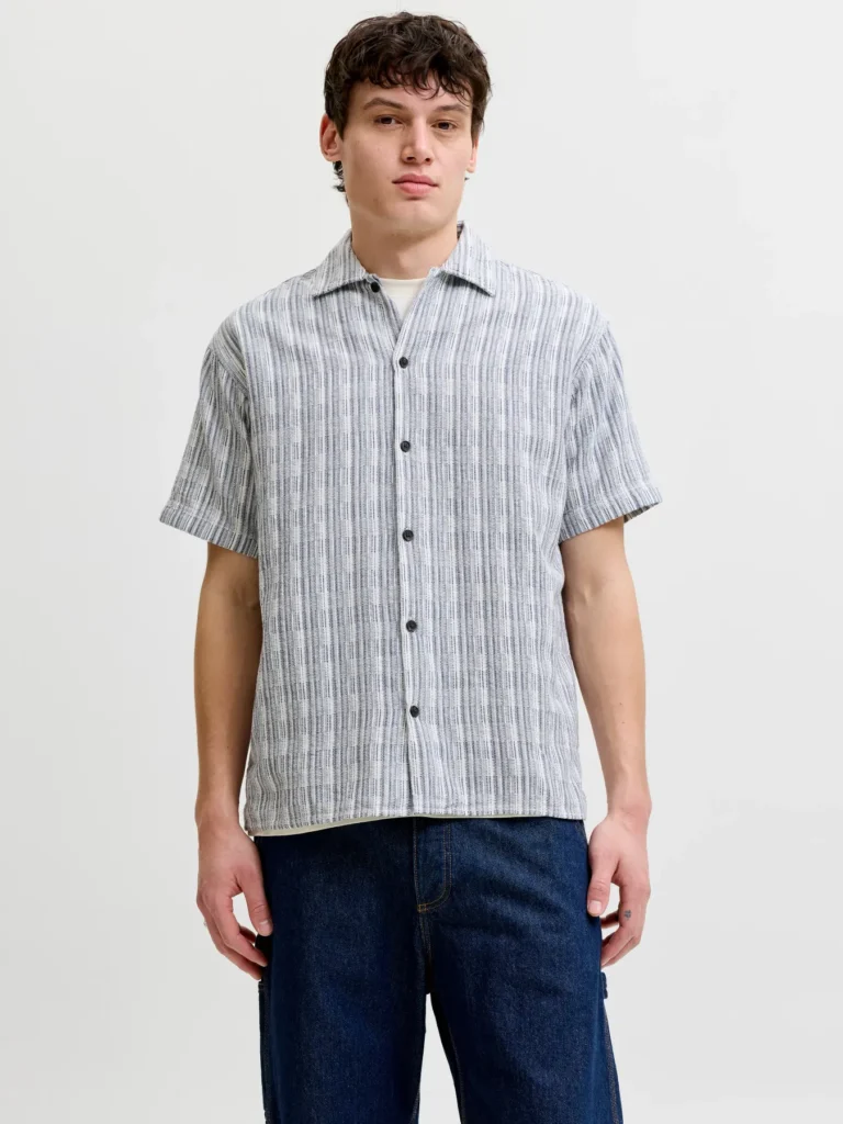 Chemise bleue rayée homme Jack and Jones Premium disponible chez Casual Sénas proche Salon-de-Provence et Cavaillon